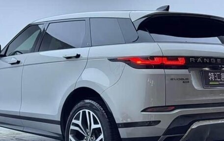 Land Rover Range Rover Evoque II, 2022 год, 3 550 000 рублей, 19 фотография