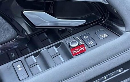 Land Rover Range Rover Evoque II, 2022 год, 3 550 000 рублей, 15 фотография