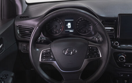 Hyundai Solaris II рестайлинг, 2021 год, 1 899 000 рублей, 14 фотография