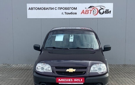 Chevrolet Niva I рестайлинг, 2017 год, 770 000 рублей, 2 фотография