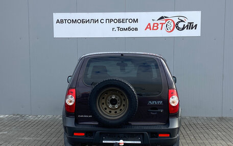 Chevrolet Niva I рестайлинг, 2017 год, 770 000 рублей, 6 фотография