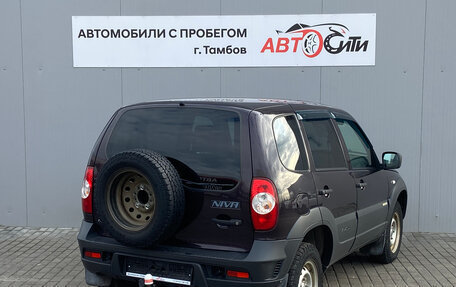 Chevrolet Niva I рестайлинг, 2017 год, 770 000 рублей, 7 фотография