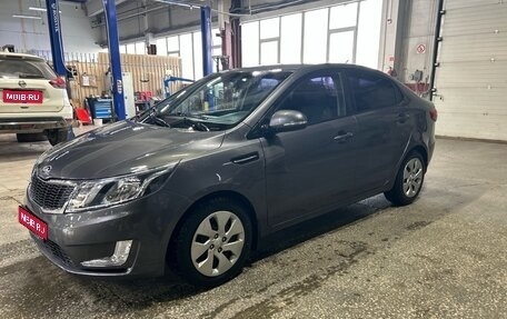 KIA Rio III рестайлинг, 2013 год, 585 000 рублей, 1 фотография