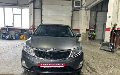 KIA Rio III рестайлинг, 2013 год, 585 000 рублей, 3 фотография