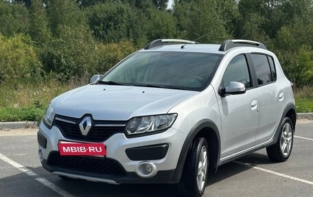 Renault Sandero II рестайлинг, 2017 год, 1 050 000 рублей, 1 фотография