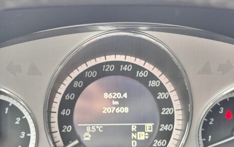 Mercedes-Benz E-Класс, 2010 год, 1 099 000 рублей, 11 фотография