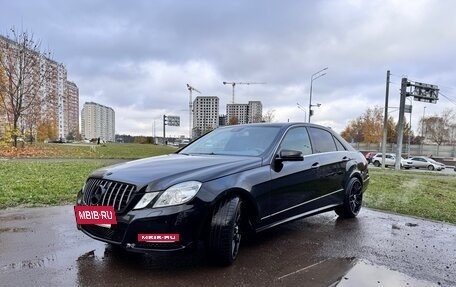 Mercedes-Benz E-Класс, 2010 год, 1 099 000 рублей, 3 фотография