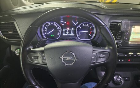 Opel Zafira Life I, 2021 год, 3 300 000 рублей, 9 фотография