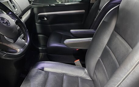 Opel Zafira Life I, 2021 год, 3 300 000 рублей, 11 фотография