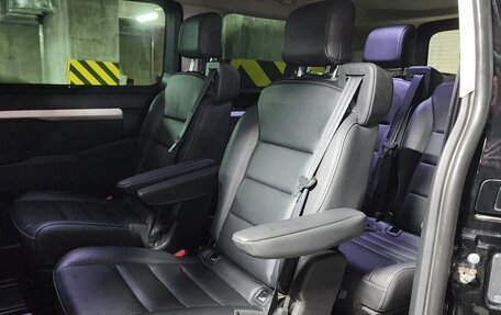 Opel Zafira Life I, 2021 год, 3 300 000 рублей, 14 фотография