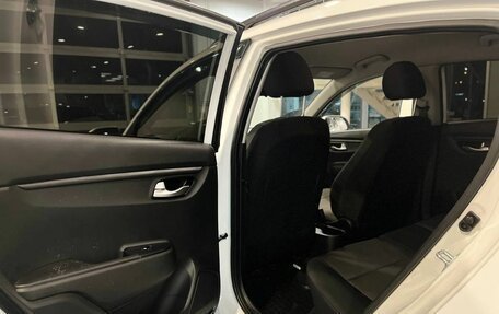 KIA Rio IV, 2021 год, 1 620 000 рублей, 24 фотография