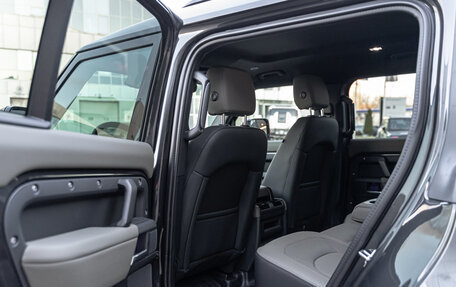 Land Rover Defender II, 2024 год, 20 500 000 рублей, 21 фотография