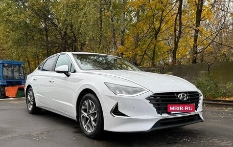 Hyundai Sonata VIII, 2021 год, 1 850 000 рублей, 3 фотография