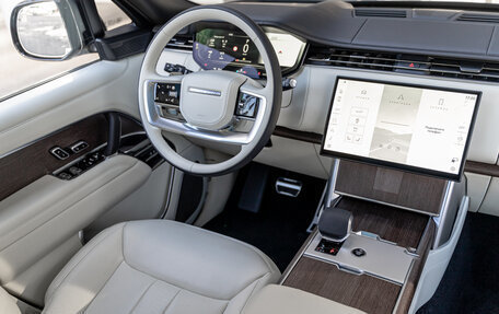 Land Rover Range Rover IV рестайлинг, 2024 год, 30 900 000 рублей, 18 фотография