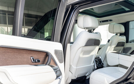 Land Rover Range Rover IV рестайлинг, 2024 год, 30 900 000 рублей, 22 фотография