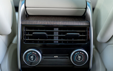 Land Rover Range Rover IV рестайлинг, 2024 год, 30 900 000 рублей, 27 фотография