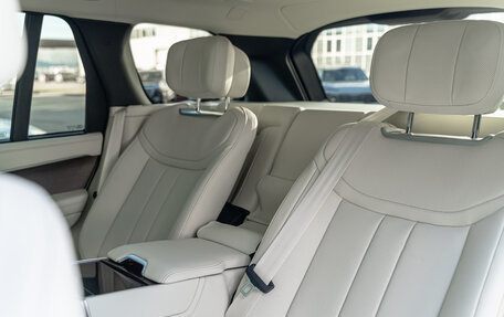 Land Rover Range Rover IV рестайлинг, 2024 год, 30 900 000 рублей, 25 фотография