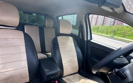 Renault Sandero II рестайлинг, 2017 год, 1 050 000 рублей, 13 фотография