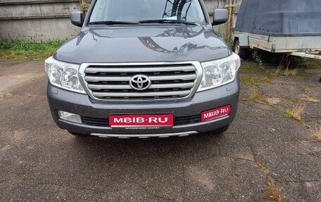 Toyota Land Cruiser 200, 2008 год, 2 555 555 рублей, 1 фотография