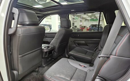 Toyota Sequoia, 2025 год, 14 490 000 рублей, 13 фотография