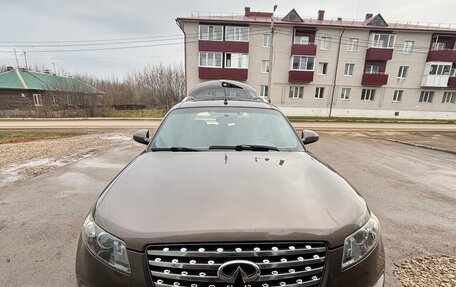 Infiniti FX I, 2004 год, 1 200 000 рублей, 10 фотография
