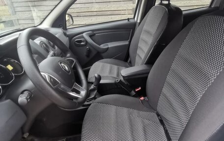 Renault Duster I рестайлинг, 2019 год, 1 000 000 рублей, 8 фотография
