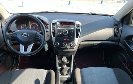 KIA cee'd I рестайлинг, 2010 год, 650 000 рублей, 9 фотография