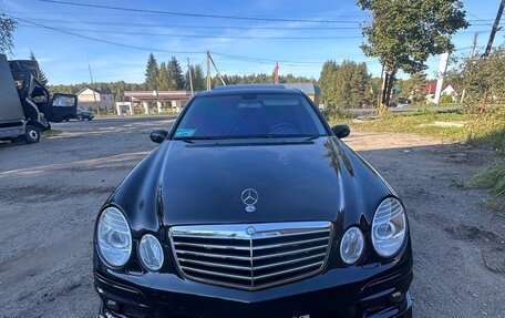 Mercedes-Benz E-Класс, 2003 год, 900 000 рублей, 8 фотография