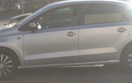 Volkswagen Polo VI (EU Market), 2014 год, 575 000 рублей, 4 фотография