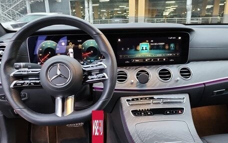 Mercedes-Benz E-Класс, 2022 год, 5 600 000 рублей, 13 фотография