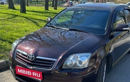 Toyota Avensis III рестайлинг, 2007 год, 1 030 000 рублей, 6 фотография
