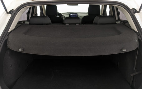 Mazda 3, 2018 год, 1 750 000 рублей, 10 фотография