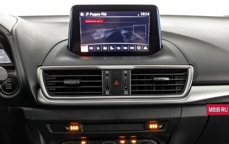 Mazda 3, 2018 год, 1 750 000 рублей, 17 фотография