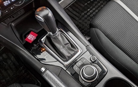 Mazda 3, 2018 год, 1 750 000 рублей, 21 фотография