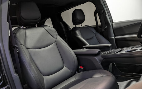 Toyota Sienna, 2025 год, 8 500 000 рублей, 22 фотография