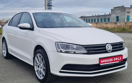 Volkswagen Jetta VI, 2015 год, 1 265 000 рублей, 1 фотография