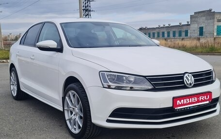 Volkswagen Jetta VI, 2015 год, 1 265 000 рублей, 3 фотография