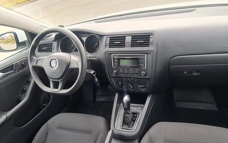 Volkswagen Jetta VI, 2015 год, 1 265 000 рублей, 18 фотография