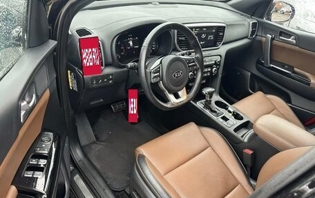 KIA Sportage IV рестайлинг, 2019 год, 2 600 000 рублей, 4 фотография