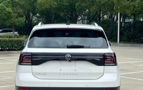 Volkswagen T-Cross I, 2021 год, 1 305 000 рублей, 6 фотография