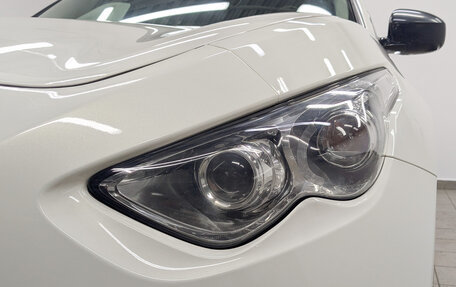 Infiniti QX70, 2014 год, 2 395 000 рублей, 11 фотография