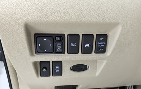 Infiniti QX70, 2014 год, 2 395 000 рублей, 26 фотография