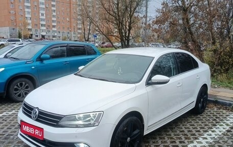 Volkswagen Jetta VI, 2016 год, 1 750 000 рублей, 1 фотография