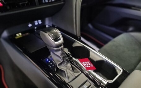 Toyota Camry, 2024 год, 5 990 000 рублей, 13 фотография