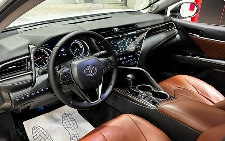 Toyota Camry, 2020 год, 2 757 000 рублей, 10 фотография