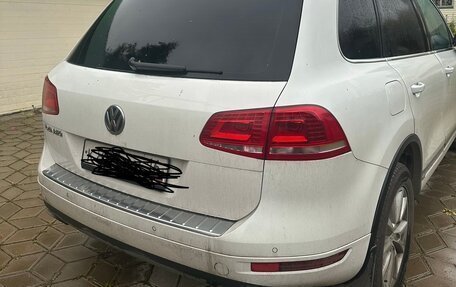 Volkswagen Touareg III, 2014 год, 2 100 000 рублей, 2 фотография