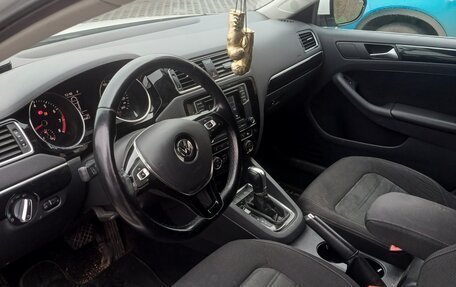 Volkswagen Jetta VI, 2016 год, 1 750 000 рублей, 7 фотография