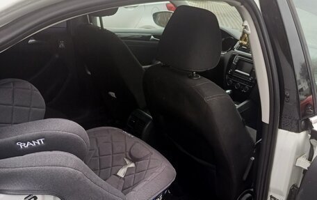 Volkswagen Jetta VI, 2016 год, 1 750 000 рублей, 9 фотография