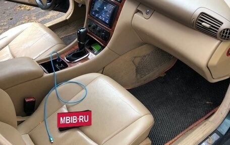 Mercedes-Benz C-Класс, 2002 год, 550 000 рублей, 9 фотография