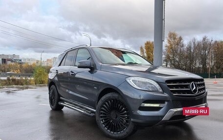 Mercedes-Benz M-Класс, 2012 год, 2 100 000 рублей, 3 фотография